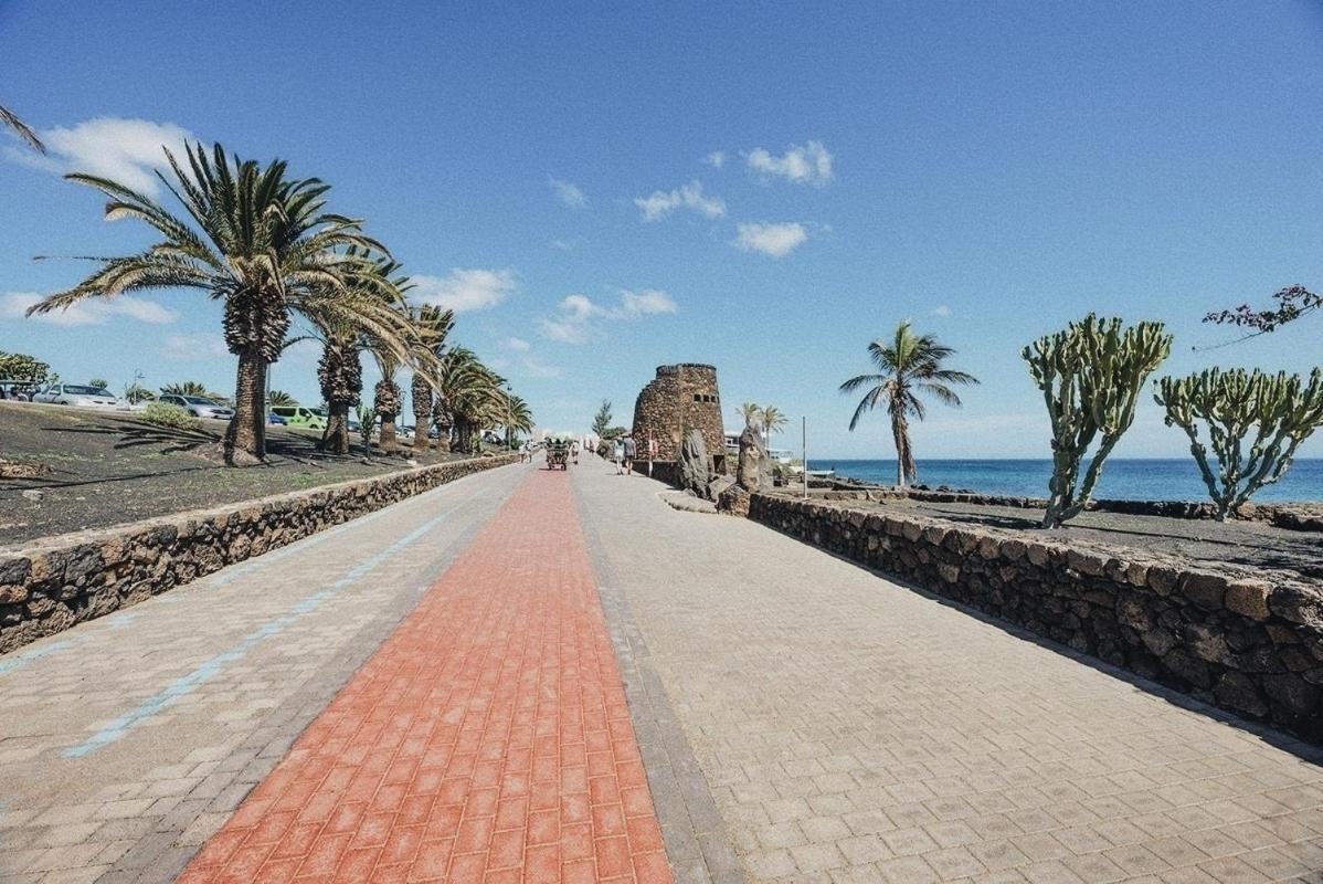Lanzarote Beach Apartments, Casa Ona Коста Тегисе Екстериор снимка